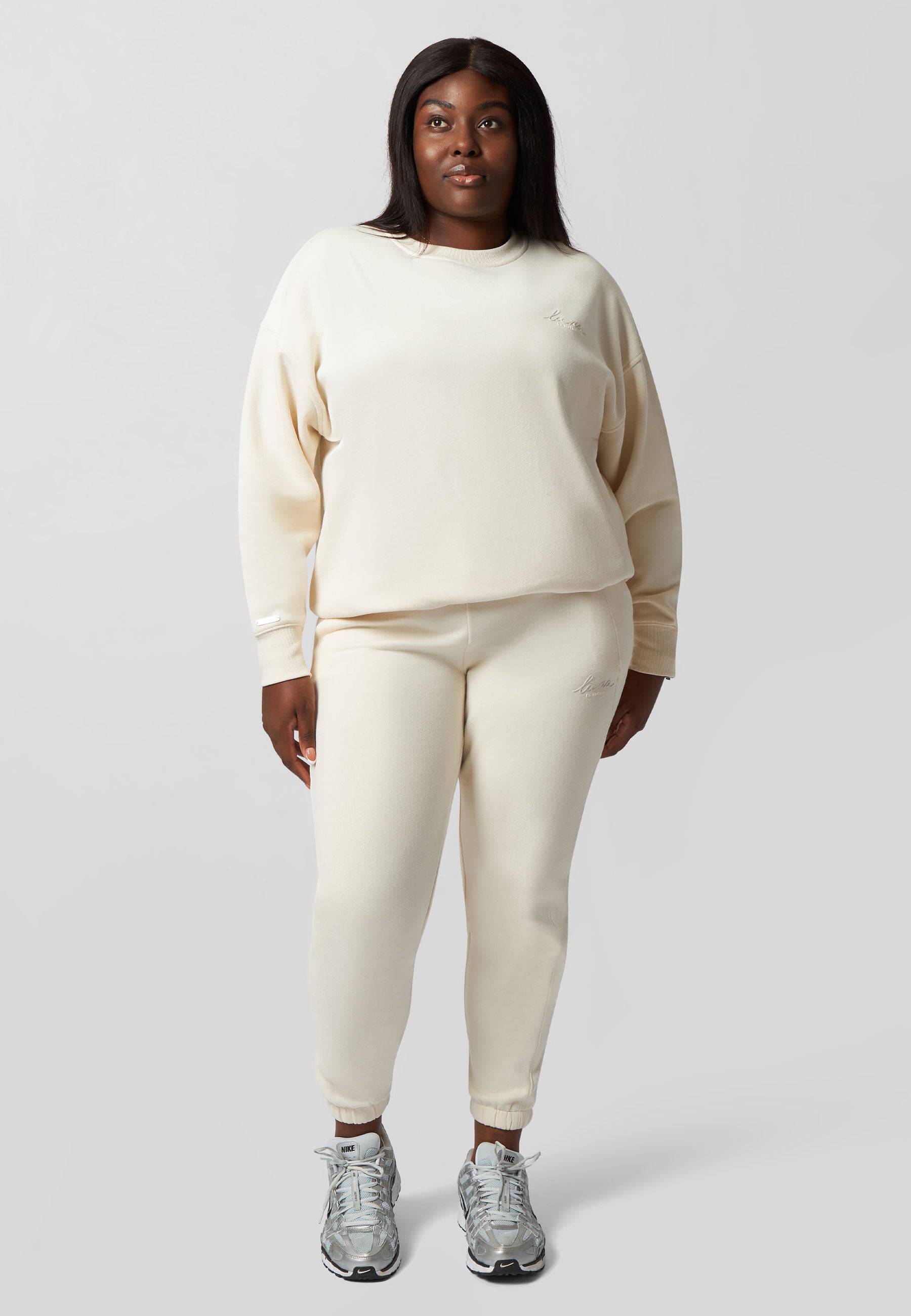 Essential Oversized Cuffed Jogger - Cream