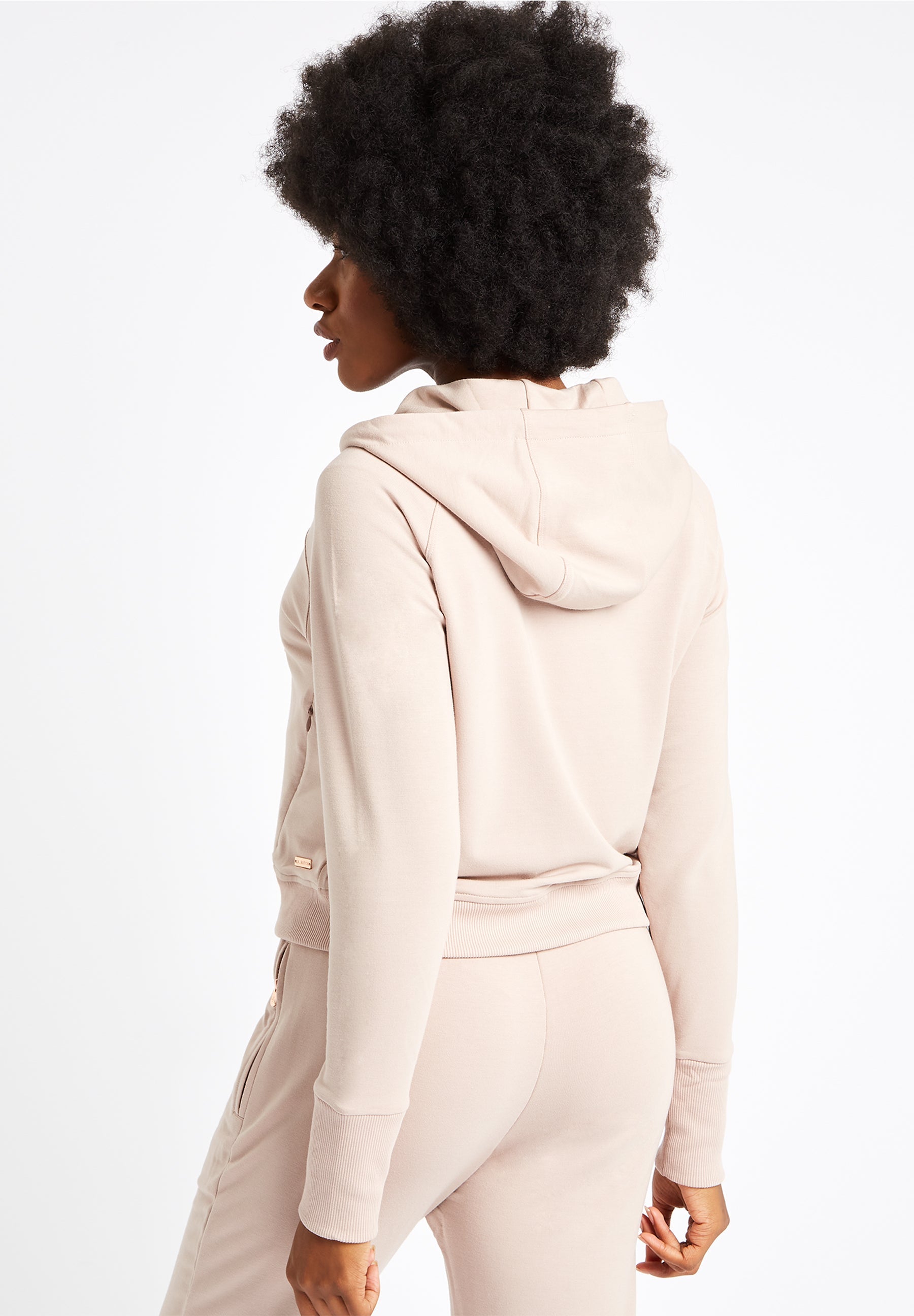 Lux activewear shop